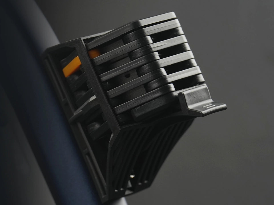 EASY TO CARRY