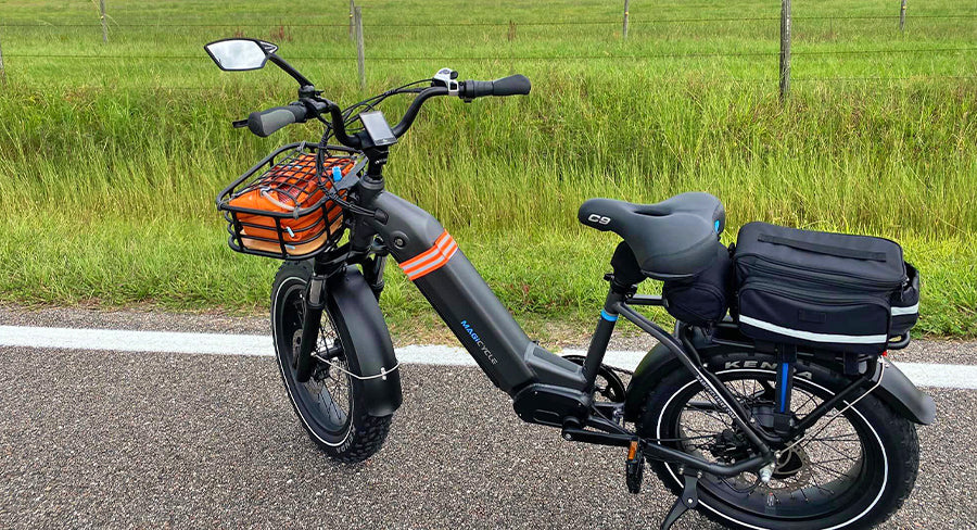 an ebike with hydraulic disc brakes